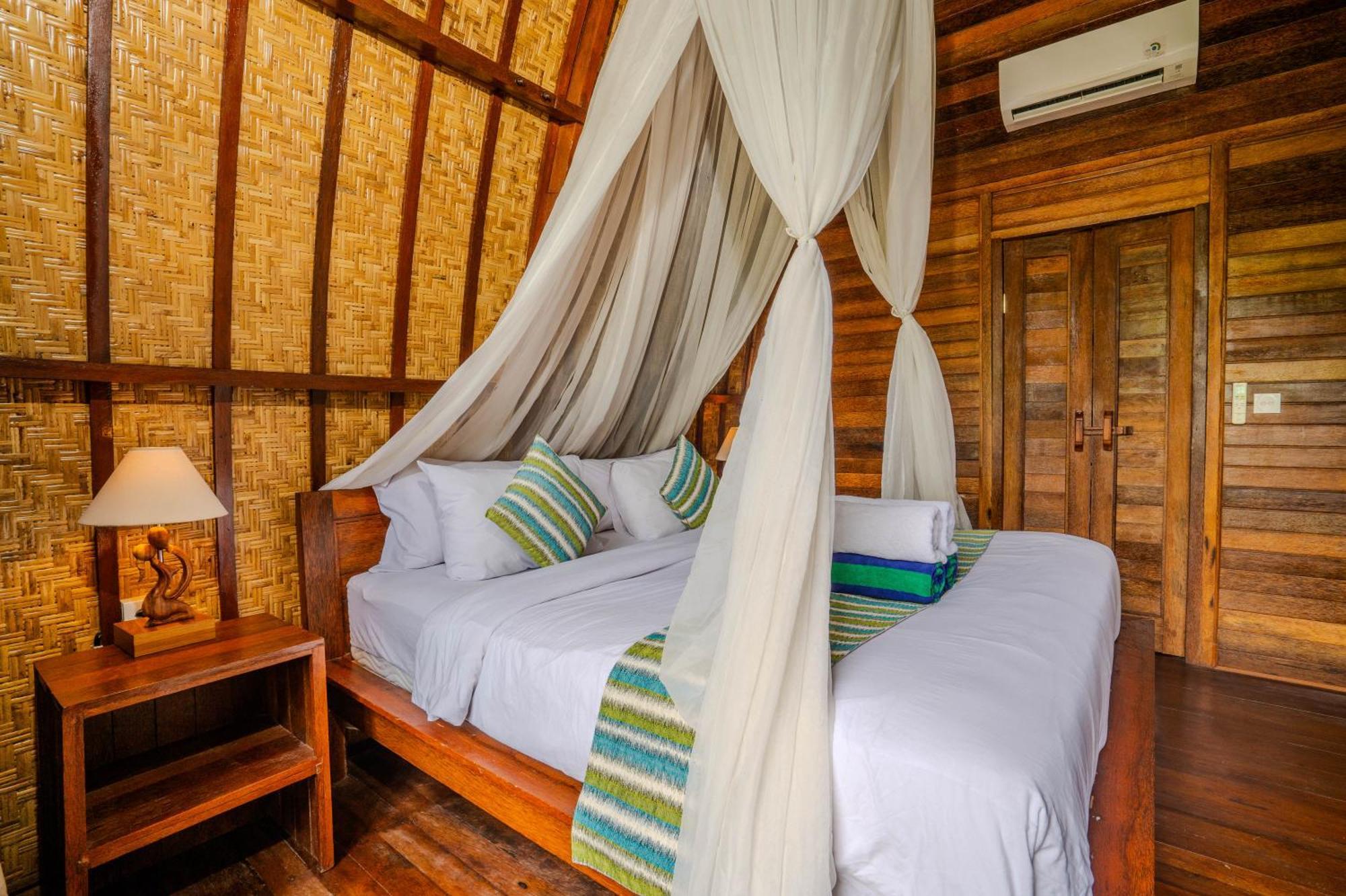 Lumbung Bukit Resort Uluwatu Kültér fotó