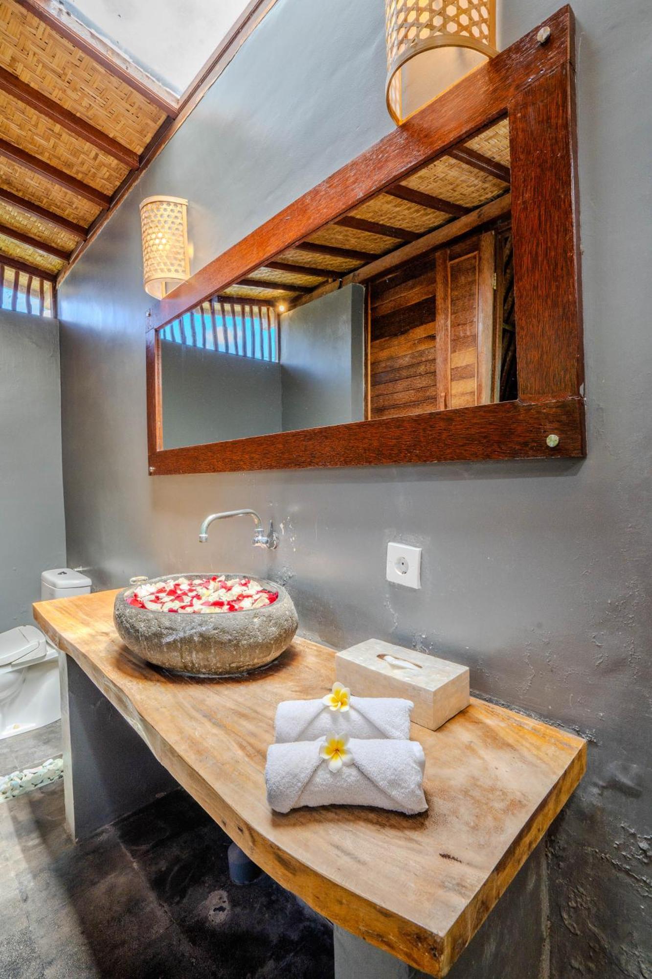 Lumbung Bukit Resort Uluwatu Kültér fotó