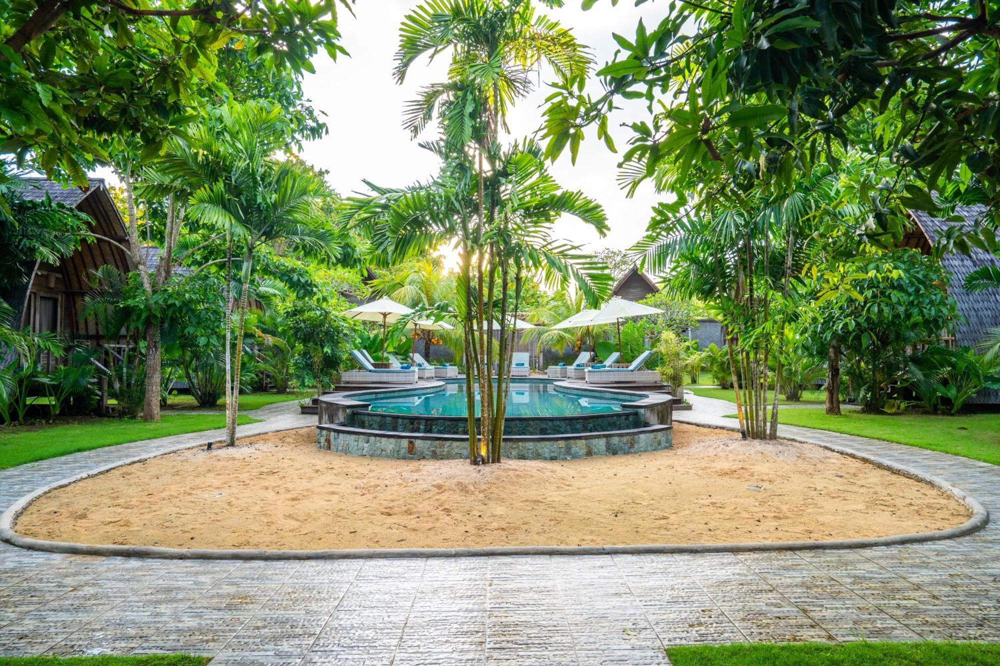 Lumbung Bukit Resort Uluwatu Kültér fotó